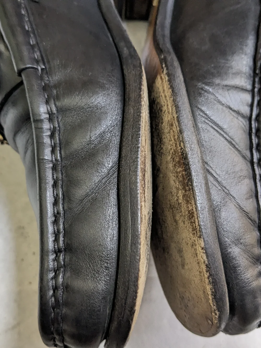 Gucci Men’s Black Leather Horsebit Loafers